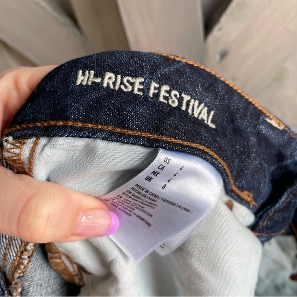 American Eagle Raw Hem‎ High-Rise Festival Denim Shorts Size 4 - Picture 5 of 5